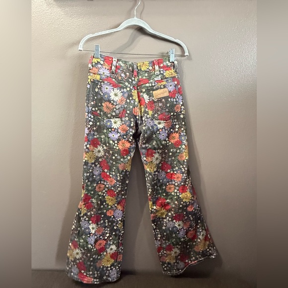 Wrangler Wander High Rise Flare Floral Jeans - Picture 2 of 6